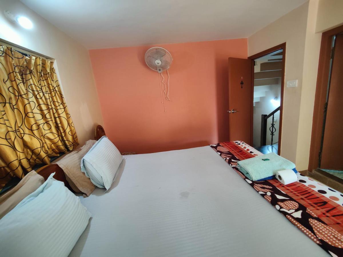 Menezes House Hotel Pangim Exterior foto