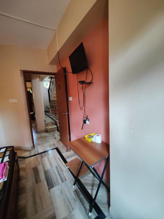 Menezes House Hotel Pangim Exterior foto