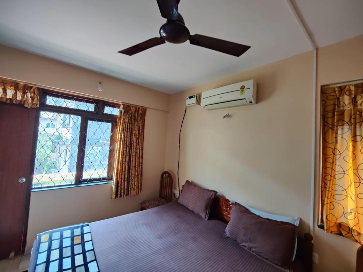 Menezes House Hotel Pangim Exterior foto