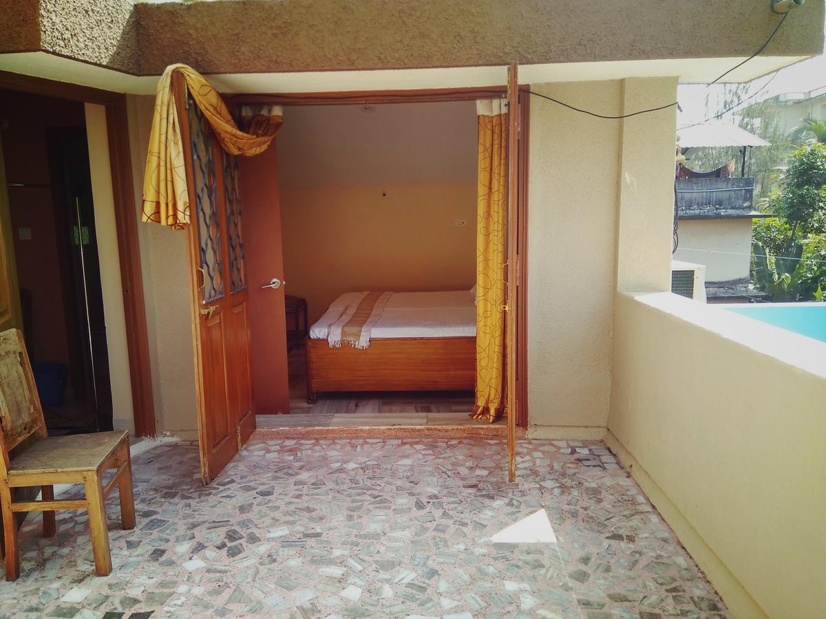 Menezes House Hotel Pangim Exterior foto